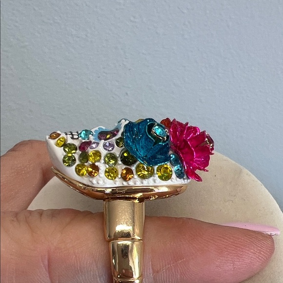 Betsey Johnson | Sugar Skull Ring - Picture 12 of 12
